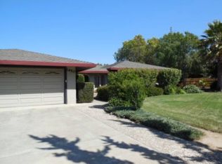 1650 Sunnyslope Rd, Hollister, CA 95023