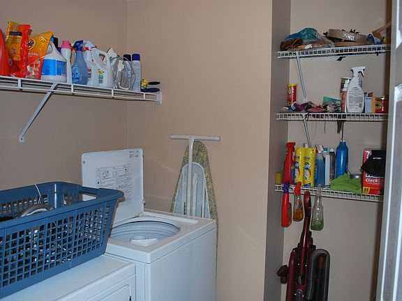 Laundry off of Kitchen