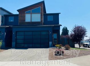 12201 NE 115th St, Vancouver, WA 98682