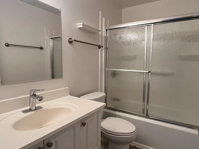 145 Michelle Dr #MM13 — Photo 3