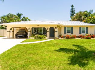 777 SE Arton Ln, Port Saint Lucie, FL 34983