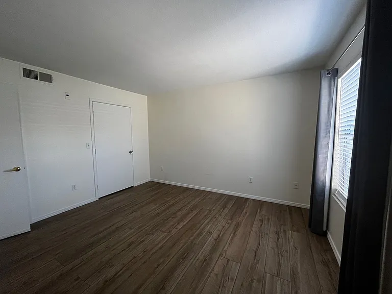 2300 Silverado Ranch Blvd #1158 — Photo 8