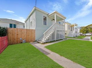 2015 36th St, Galveston, TX 77550