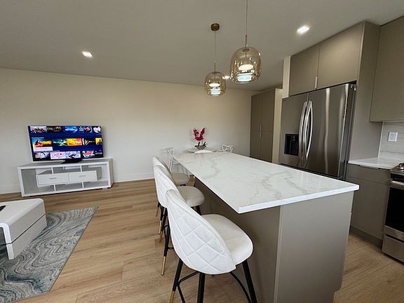 5th image of 1 Ocean Ave APT 85