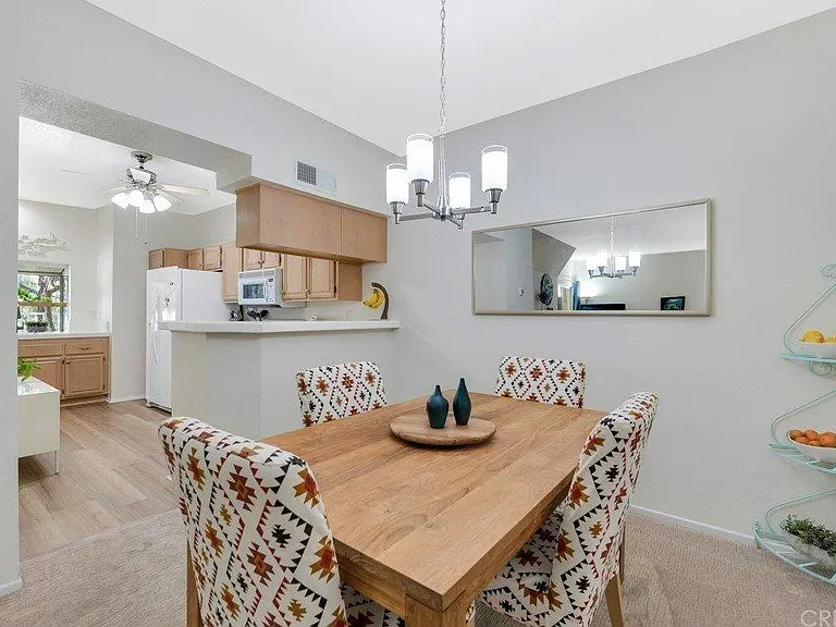 624 Indian Oak Ln #106 — Photo 2