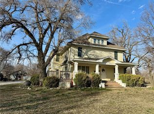 17850 10th Rd, Parsons, KS 67357