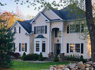 474 State St, Guilford, CT 06437