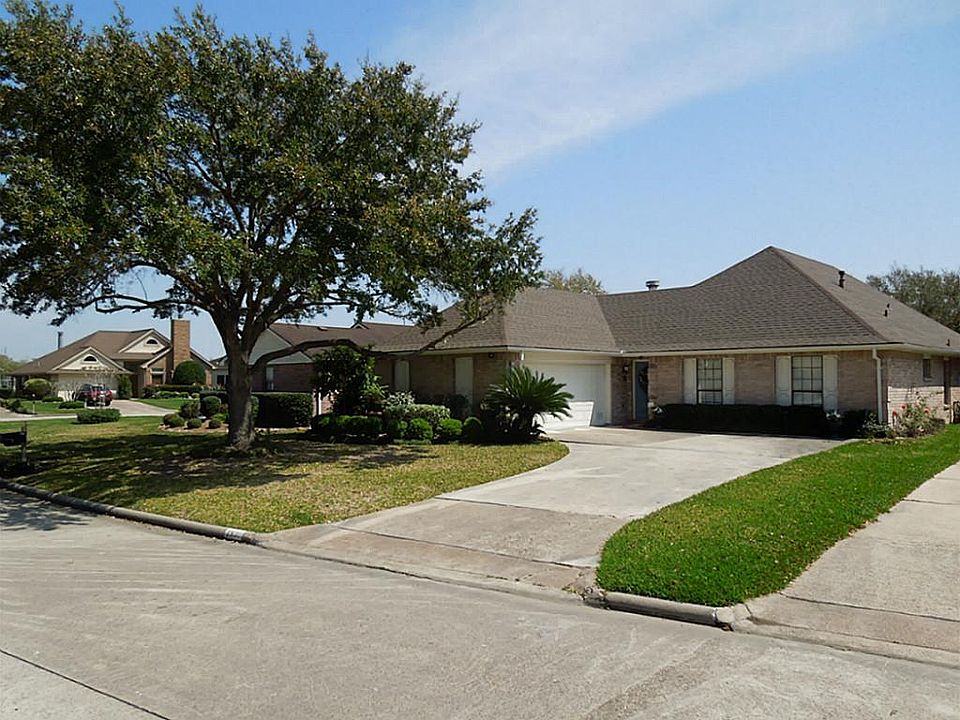 1st image of 2930 Poplar Creek Ln