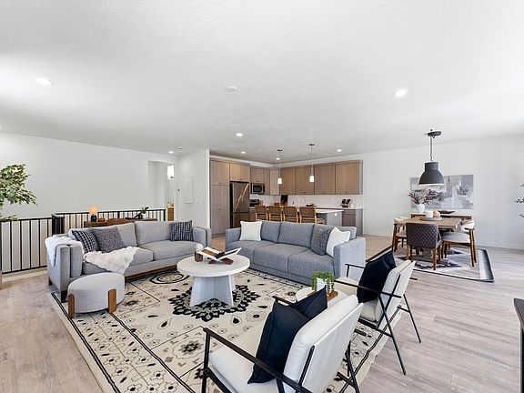 5th image of 6097 Brookline Rd