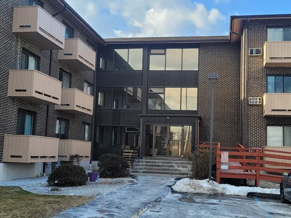 40 California Street #B18, Stratford, CT 06615