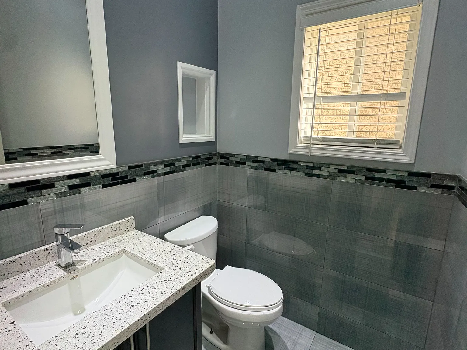 6 bed, $4,200 — Photo 4