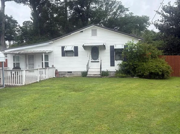 709 S Berrien St, Nashville, GA 31639