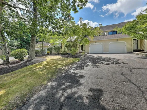 80 Fisher Rd Unit 18, Cumberland, RI 02864