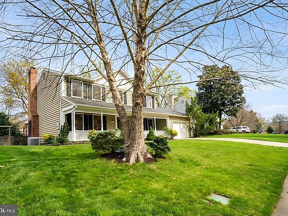 3rd image of 8224 Stacey Rd