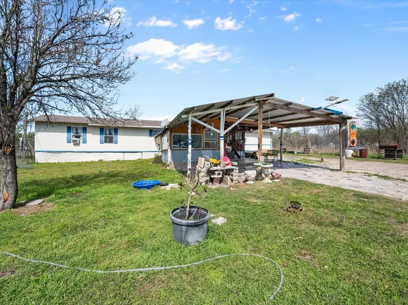 2135 SW County Road 25, Corsicana, TX 75110