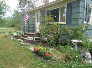 2705 Union St, Hermon, ME 04401