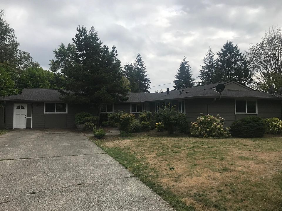 1st image of 15849 SE 4th St