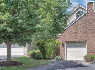 25 Lalique Dr, Montville, NJ 07045