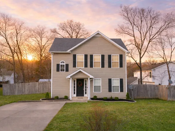 1413 Fall Pkwy, Murfreesboro, TN 37129