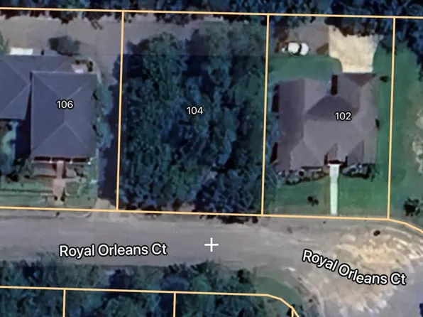 104 Royal Orleans Ct, Dothan, AL 36305