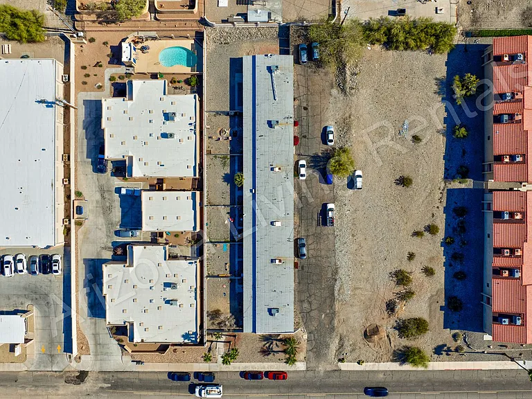 2065 Mesquite Ave — Photo 6