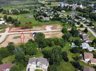 N1938 Morning Glory Ln, Greenville, WI 54942