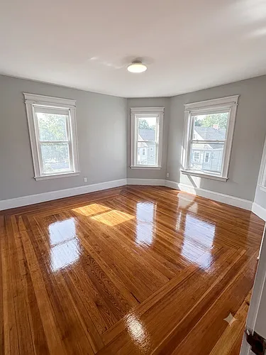 219 Brown St #3 Photo 1