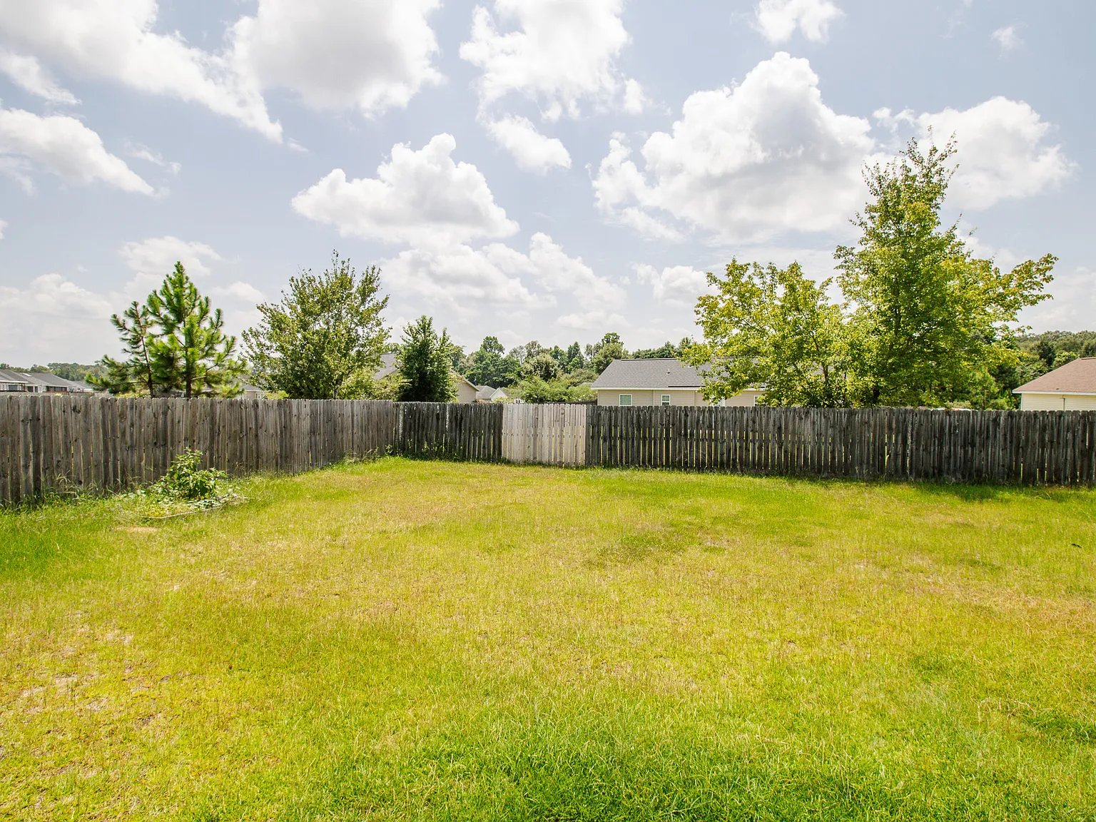 6006 Virginia Pine Avenue - 1 — Photo 4