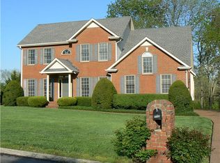 2012 Drakes Hill Ct, Hendersonville, TN 37075