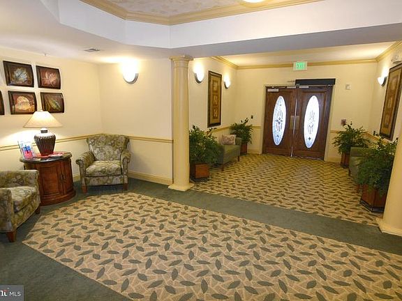 3rd image of 8603 Wintergreen Ct Unit 208