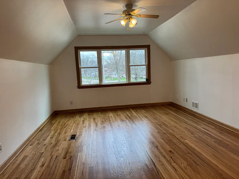 10168 W Montana Ave — Photo 2