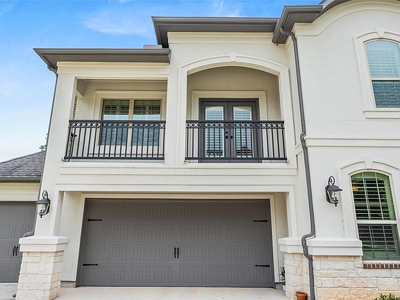 4th image of 1002 Pleasant Pines Ln
