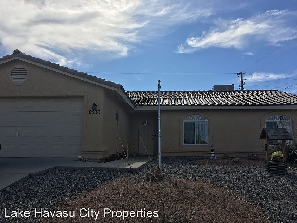 1st image of 2530 Barranca Dr