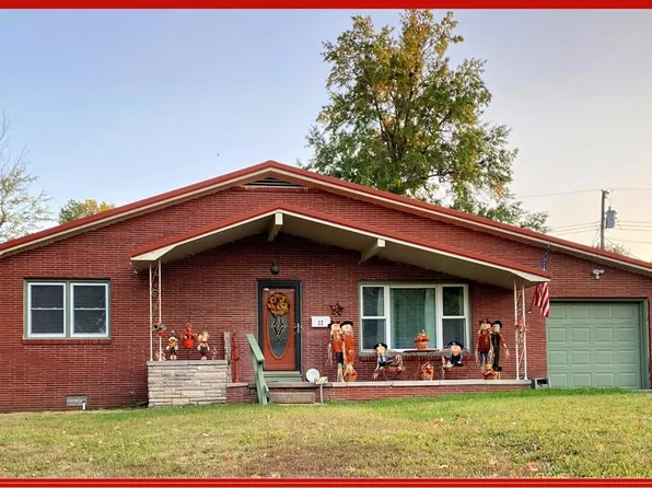 32 Grim Dr, Kirksville, MO 63501