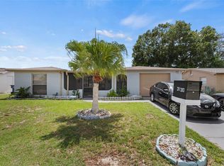 3130 Roxbury Dr, Holiday, FL 34691