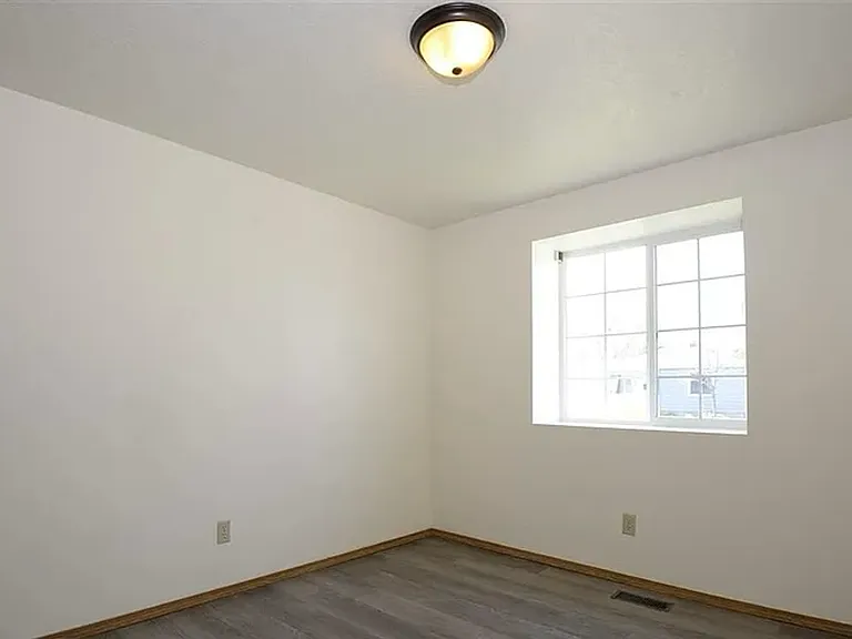 104 N Vinson St #1 — Photo 9