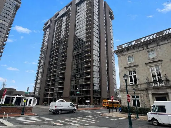 241 S 6th St APT 912G, Philadelphia, PA 19106