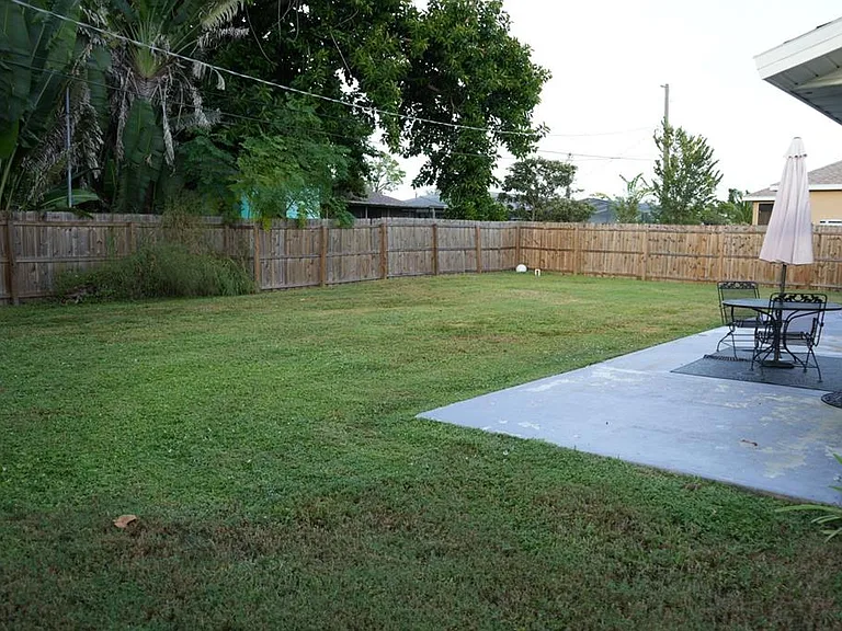 972 Ponderosa Rd — Photo 8