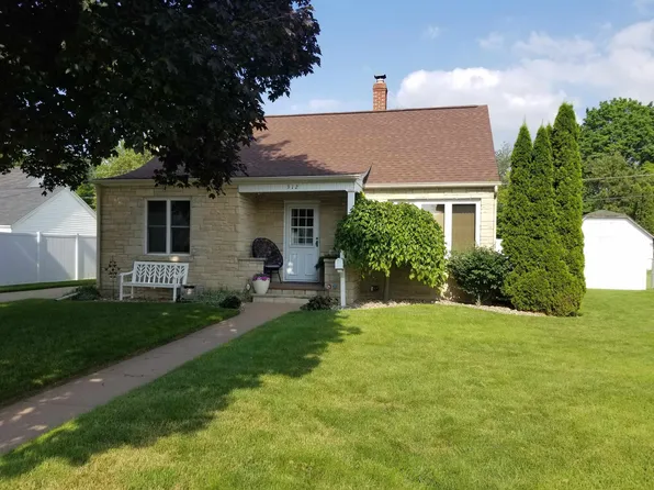 312 S Lincoln St, Shawano, WI 54166