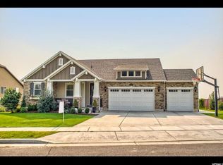72 S Country Ln, Fruit Heights, UT 84037