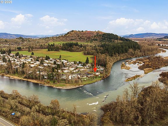 3rd image of 2080 Harbor Dr