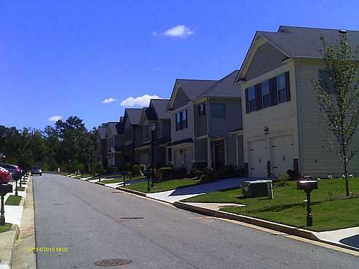 2nd image of 318 Alcovy Way