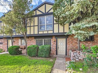 2902 Airport Rd APT 106, Colorado Springs, CO 80910