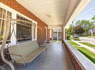 308 Brown St APT A, Valparaiso, IN 46383