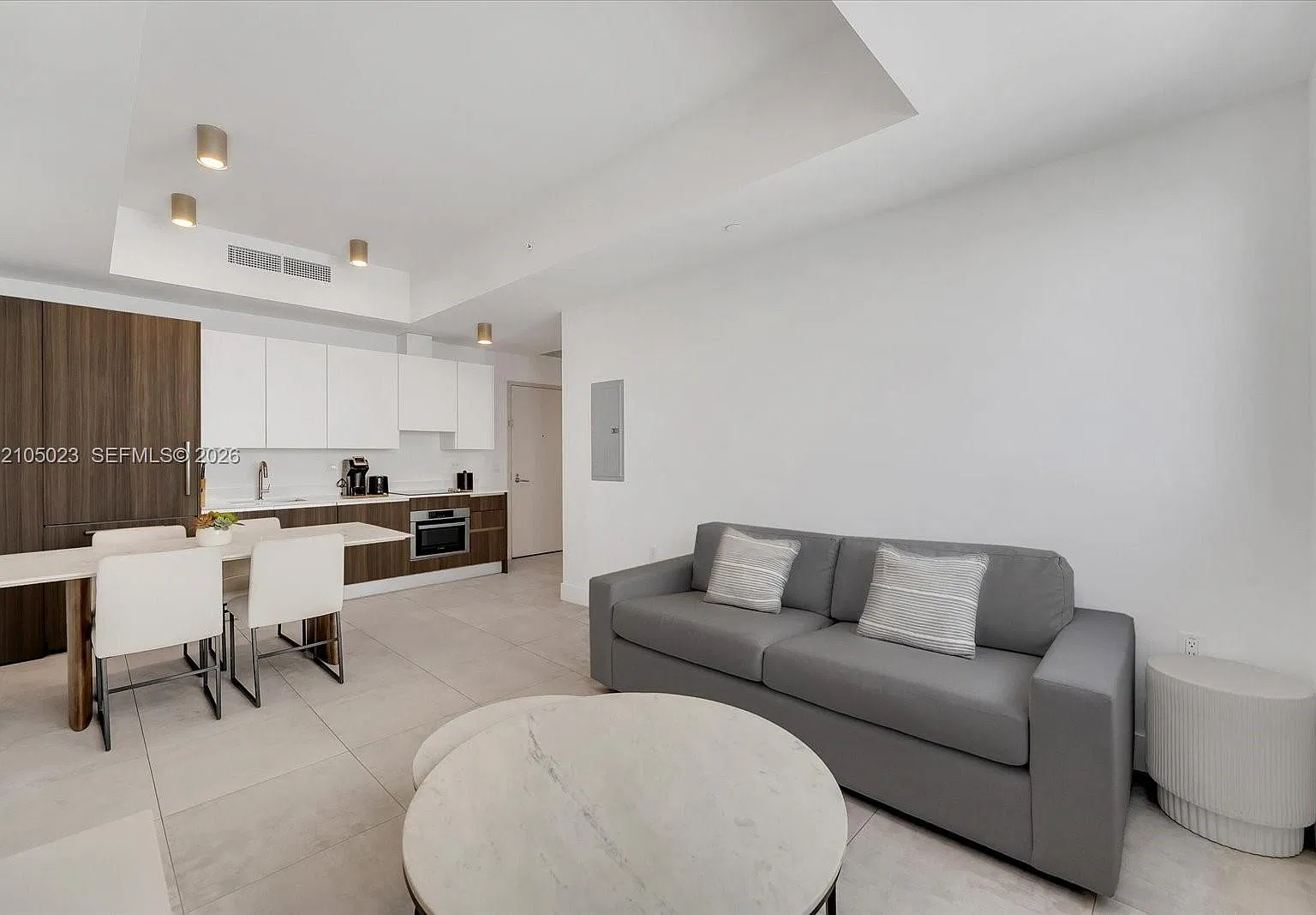 Smart Brickell Condo — Photo 2