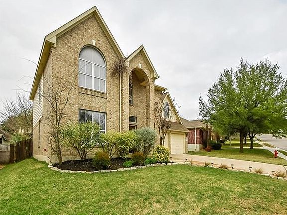 2nd image of 3716 Bird House Dr