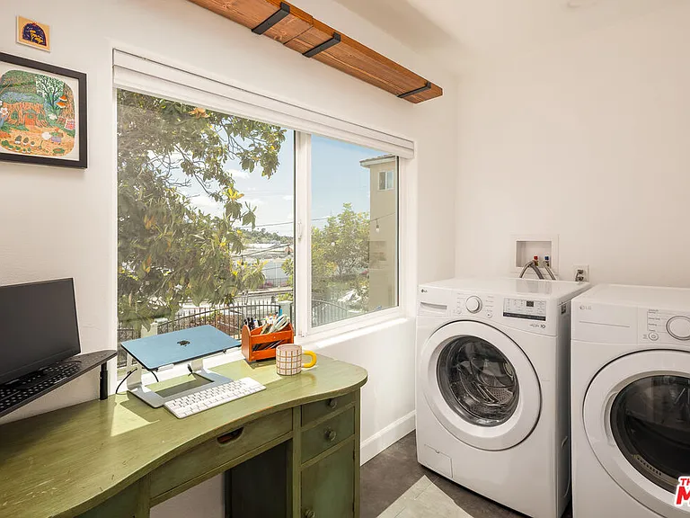 4540 Catalpa St — Photo 13