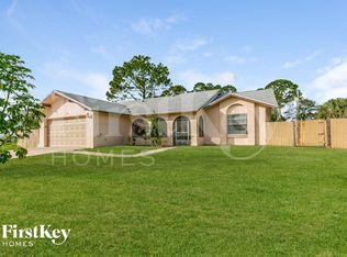 1549 Giles St NW, Palm Bay, FL 32907