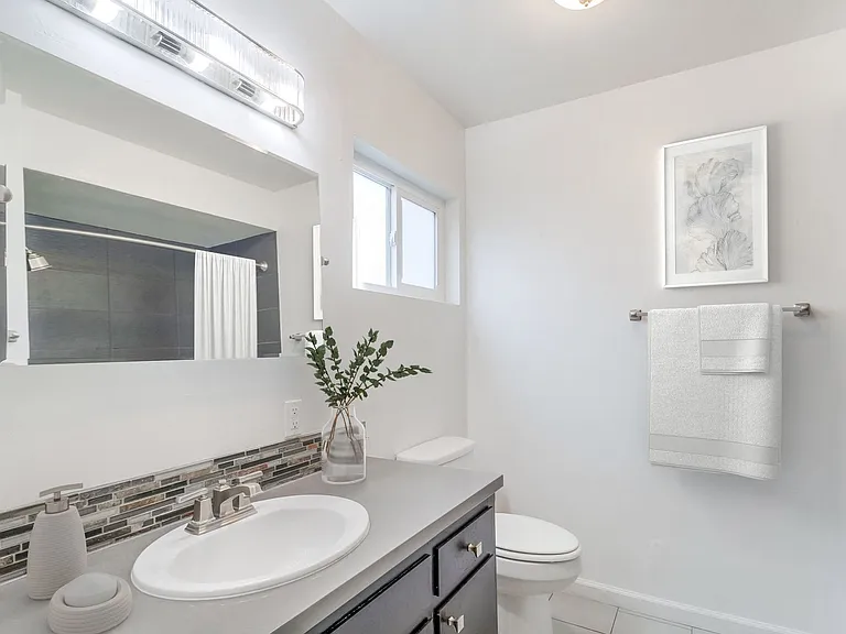 The Parker — Photo 12