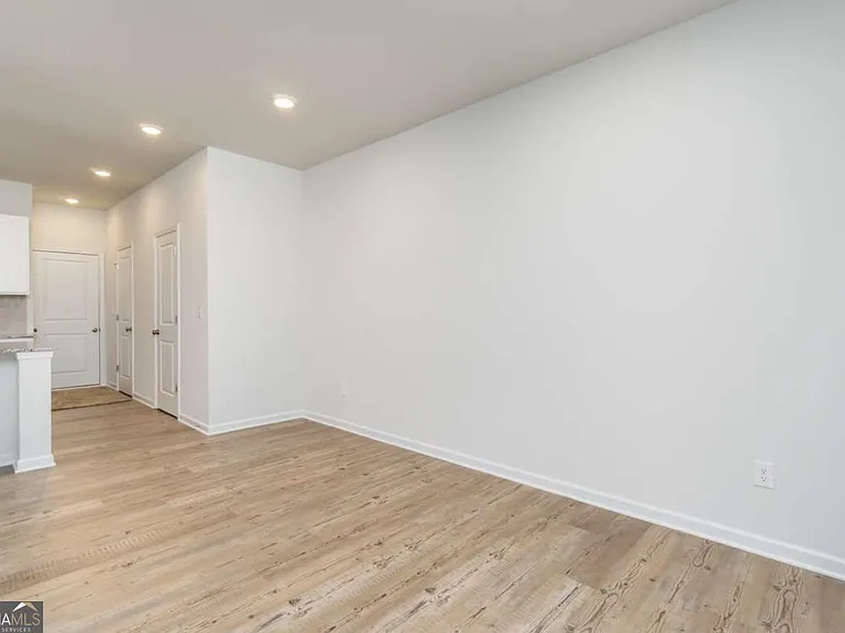 84 Founders Dr — Photo 12